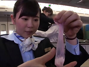 #1「制服・下着・全裸」でおもてなし　またがりオマ〇コ航空 11　デカ尻便